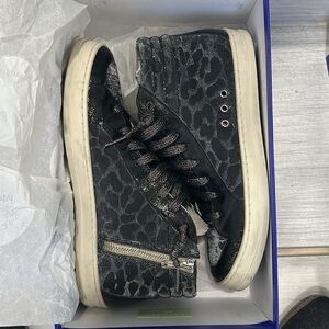 P448 Skate Glam High Tops Size 38 7.5/8